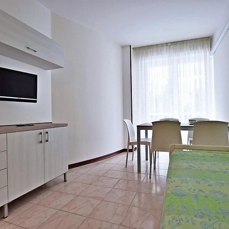 Condominio Luna 1 Lignano Sabbiadoro Exteriér fotografie